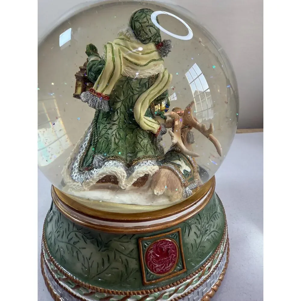 Vintage Fitz and Floyd Holiday Gregorian Santa Snowglobe Working Music Box
